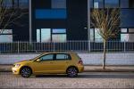 Volkswagen Golf TDI 5-Door 2017 года (UK)